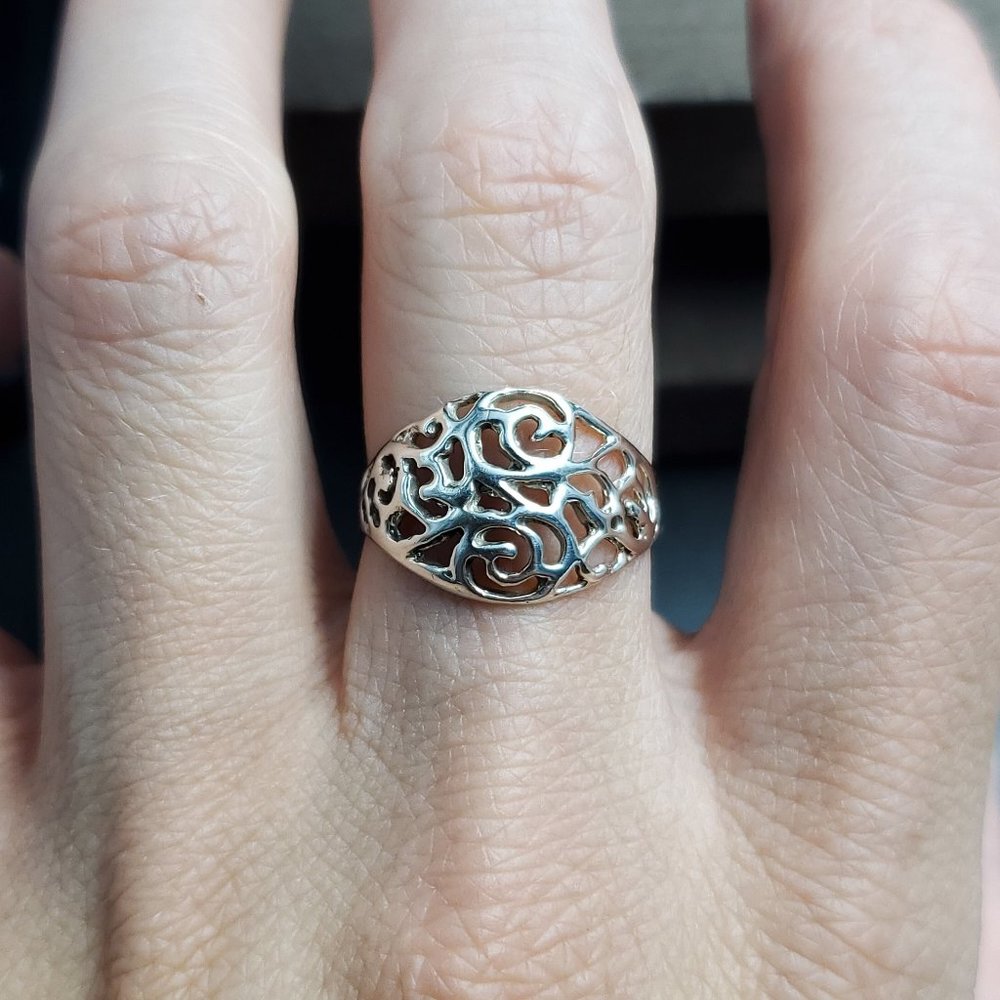 Size 8 Sterling Silver Abstract Design Slight Dome Ring